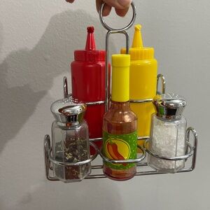 Melissa & Doug Condiment Holder with Red and Yellow Bottles